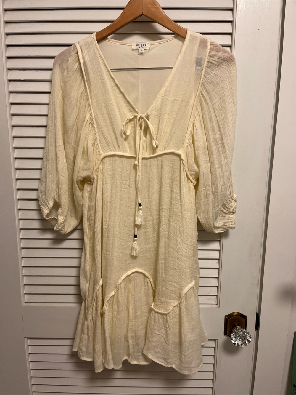 Butter Yellow Umgee Lightweight Peasant Tunic Top puffed sleeved